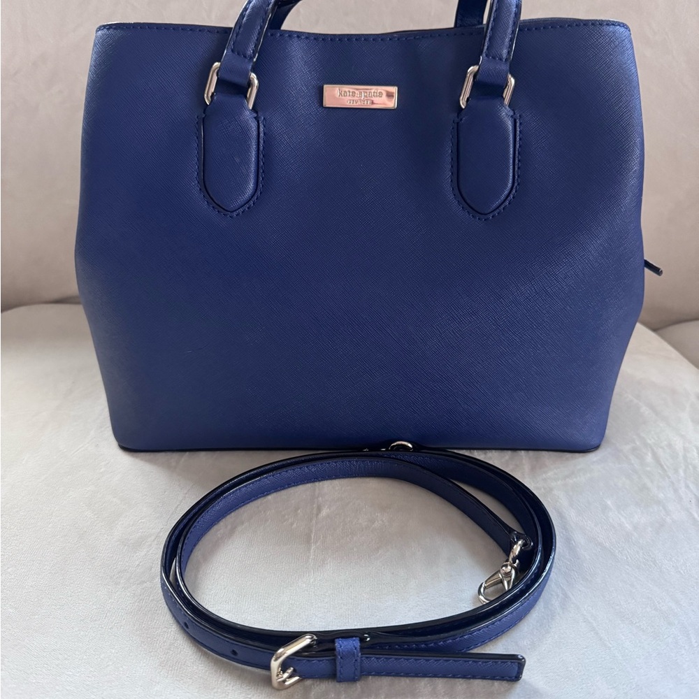 Kate Spade hand bag with detachable crossbody/shoulder strap